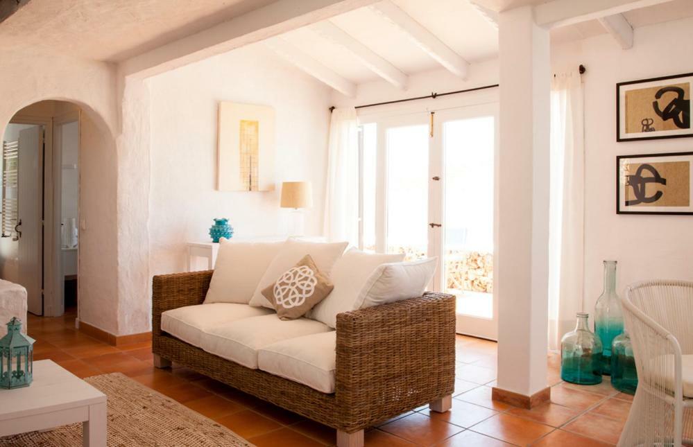 San Colomban Villa Sant Lluís Buitenkant foto